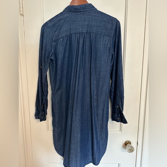 Banana Republic Chambray/Denim Dress - Picture 3 of 7
